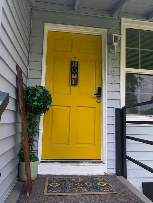 Cozy Home, King Bed, 3 Bedrooms,Close To Downtown Beaches Towncenter 잭슨빌 외부 사진