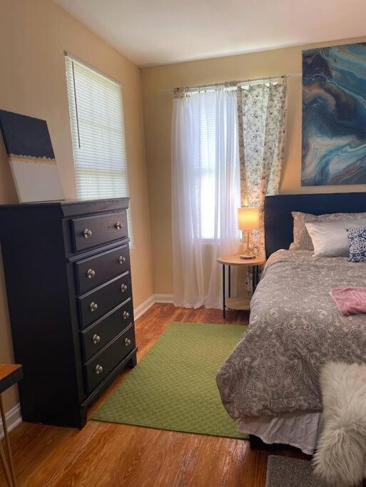 Cozy Home, King Bed, 3 Bedrooms,Close To Downtown Beaches Towncenter 잭슨빌 외부 사진