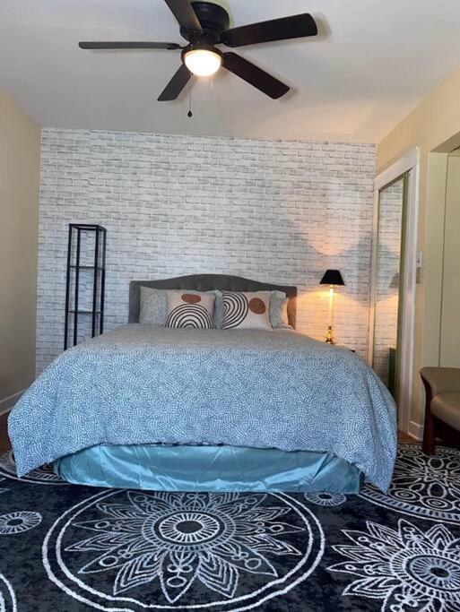 Cozy Home, King Bed, 3 Bedrooms,Close To Downtown Beaches Towncenter 잭슨빌 외부 사진