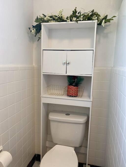 Cozy Home, King Bed, 3 Bedrooms,Close To Downtown Beaches Towncenter 잭슨빌 외부 사진